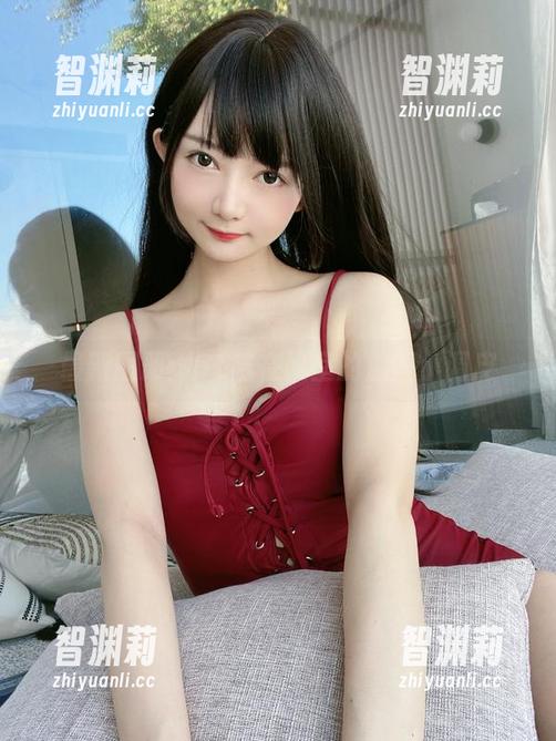 51酱 最新图册:51酱在教室的那些小调皮