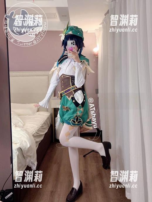 AT鲨 在冬天的温暖中:AT鲨的圣诞写真图集