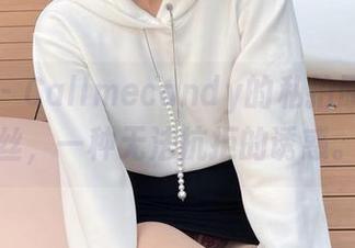 微密圈 – Callmecandy的私拍原图：黑丝，一种无法抗拒的诱惑。