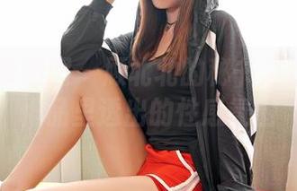 Feilin嗲囡囡 – 顾北北的秘书之魅：写真作品里透出的性感氛围
