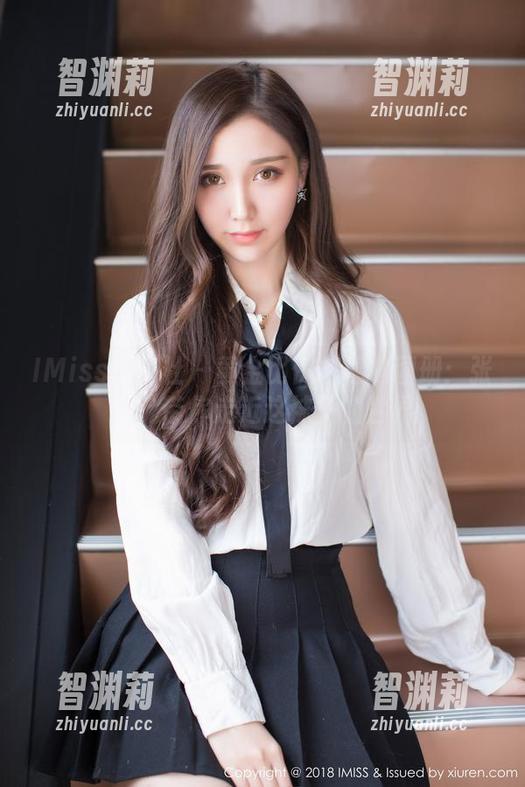 IMiss爱蜜社-张思允 IMiss爱蜜社 - 黄金比例的棉袜图册:张思允带你走近这袜子的世界