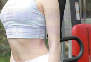 MFStar模范学院 – Wendy智秀夏天最新图册：潜入她的清爽世界，简直想天天围着转！