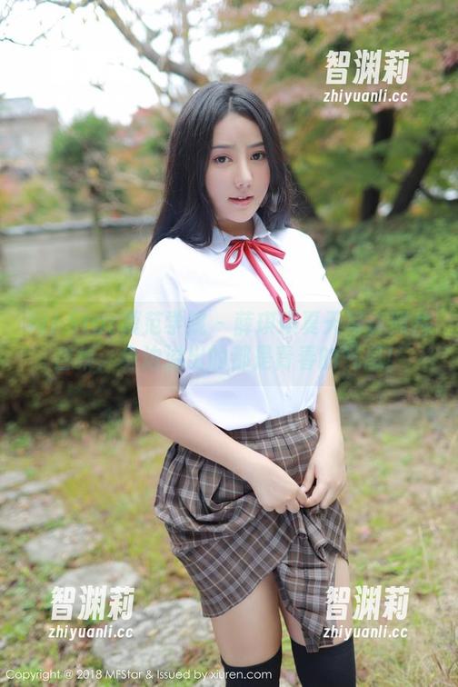 MFStar模范学院 - 薛琪琪夏天写真照片合集：身边溢出的都是青春的气息！