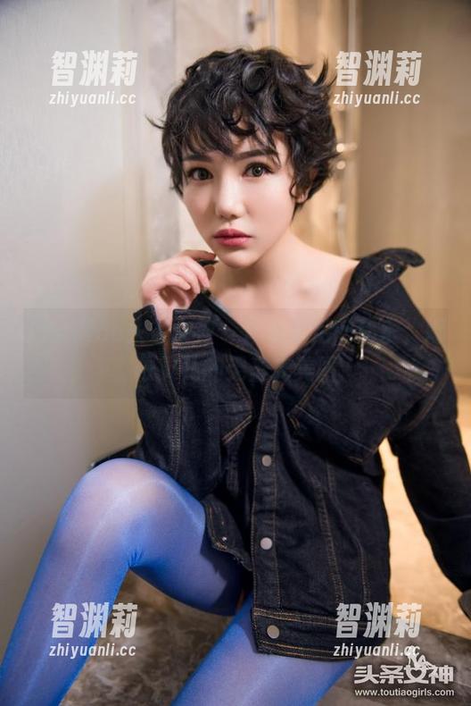 TouTiao头条女神 - 修女背后的秘密，娜依灵儿的无圣光美图