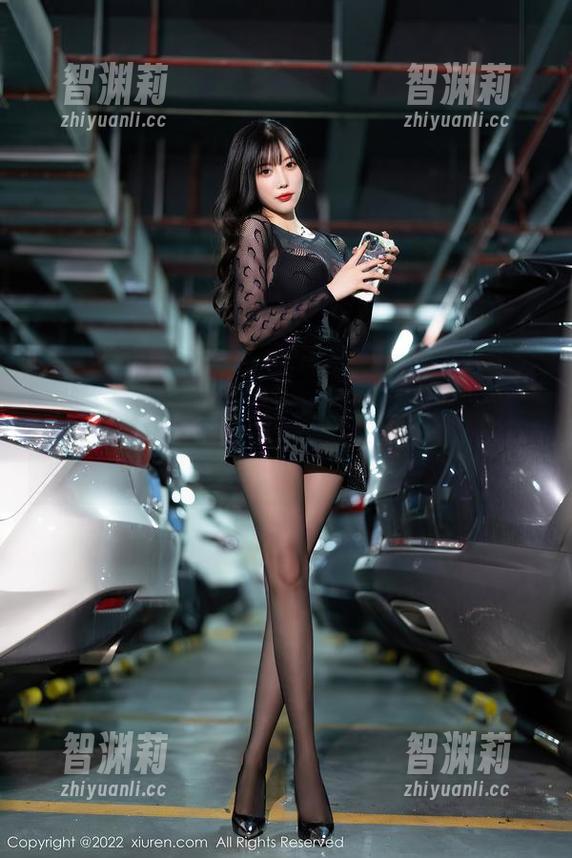 Xiuren秀人网-Cris_卓娅祺 Xiuren秀人网 - 来吧,看看Cris_卓娅祺的校园福利图集:打卡知识与美的双重享受