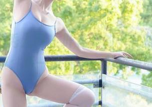 Xiuren秀人网 – 叶佳颐的‘女孩’写真图集：每一张都是一剂甜蜜的毒