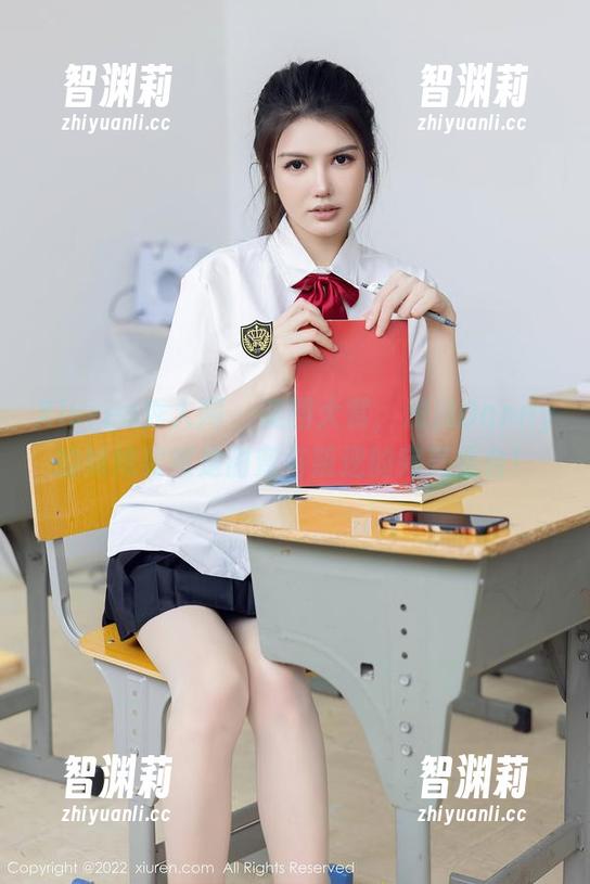 Xiuren秀人网 - 美图大赏，浅浅Danny的妹妹果然是甜蜜与叛逆的完美结合！