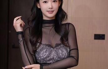 Xiuren秀人网 – 突然想问，瑶啊摇的瑶的网袜作品，有没有撒点魔法在网盘里？