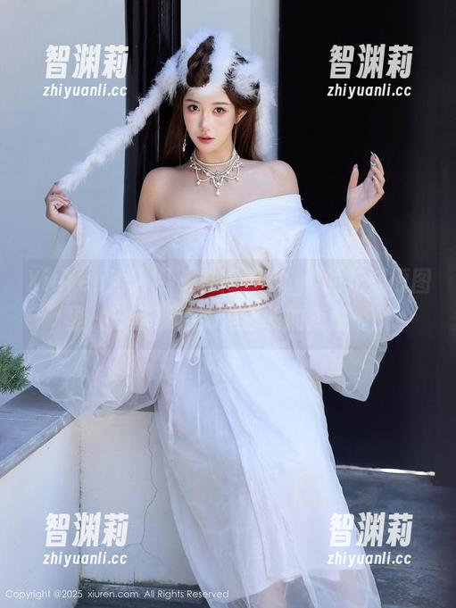Xiuren秀人网-雨瞳Yoyo Xiuren秀人网 - 在雨瞳Yoyo的花嫁原图里,分享那种无法言喻的美感……