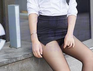 YouMi尤蜜荟 – 不一味追求“正经”：费若拉的裤里丝图库，免费下载自由随意，随你玩转!