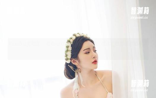 YouWu尤物馆 - 当Amrita贞贞遇上黑色：精选套图打破你的审美界限！