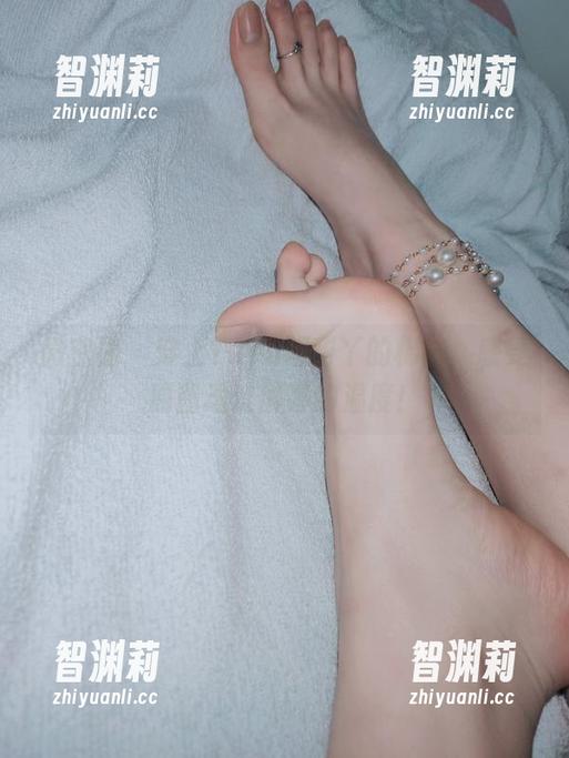YuYu超甜丫 微密圈 - 穿上YuYu超甜丫的棉袜,感受原图透过屏幕的温度!