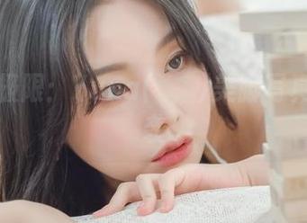 诱惑无极限：Yuna(윤아)美脚写真合集来袭