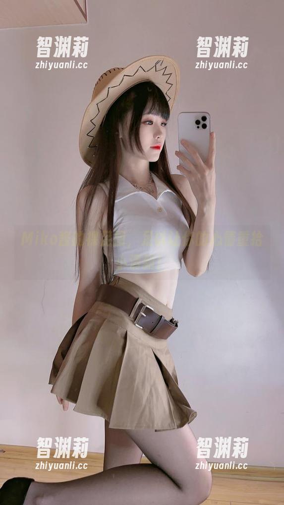 miko酱ww Miko酱的裸足图,足以让你的心情重拾小清新!