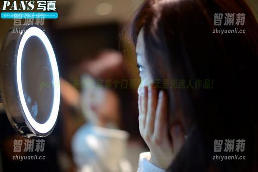 pans-蕾蕾 pans - 来办公室串个门蕾蕾的无圣光迷人作品!