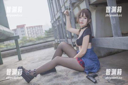 yoko夏宅的校服故事：妹汤物语隐藏的资源大揭秘