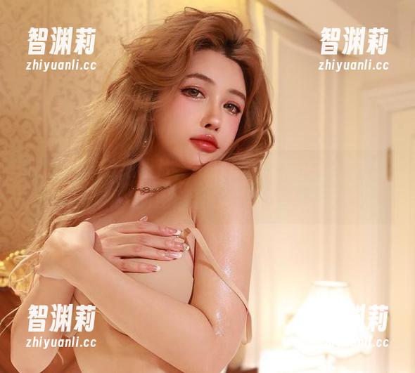 于芷晴 微密圈 - 这组图片,不只是蕾丝,还有于芷晴的逐渐显露的魅力