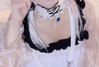 为什么快乐要双倍？伊喵君_Nya在线写真解锁《原神-鸣神双人》的秘密！
