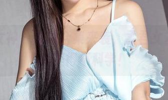 克拉女神 – 高清合集来袭，孟君女友的照片美得不科学！