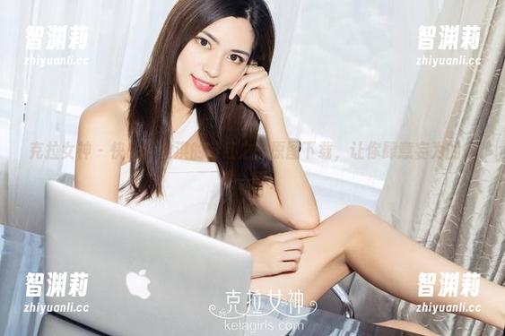 克拉女神 - 快来！钟淇的粉红之魅原图下载，让你肆意妄为的幻想一下！