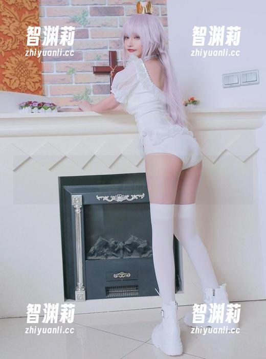 千夜未来 千夜未来的棉袜写真:让咱们一起探讨袜子背后的故事