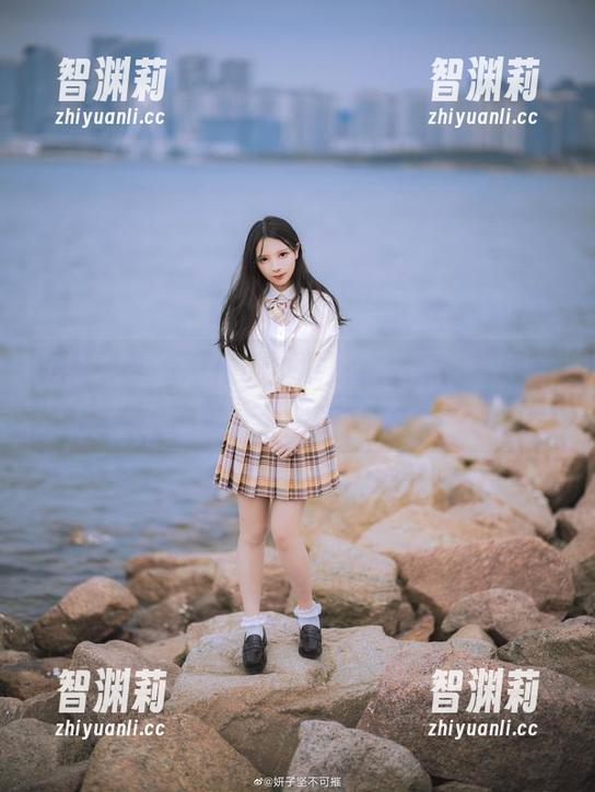 妍子坚不可摧 把妍子坚不可摧的小叽收藏起来:套图资源,逗趣无限!