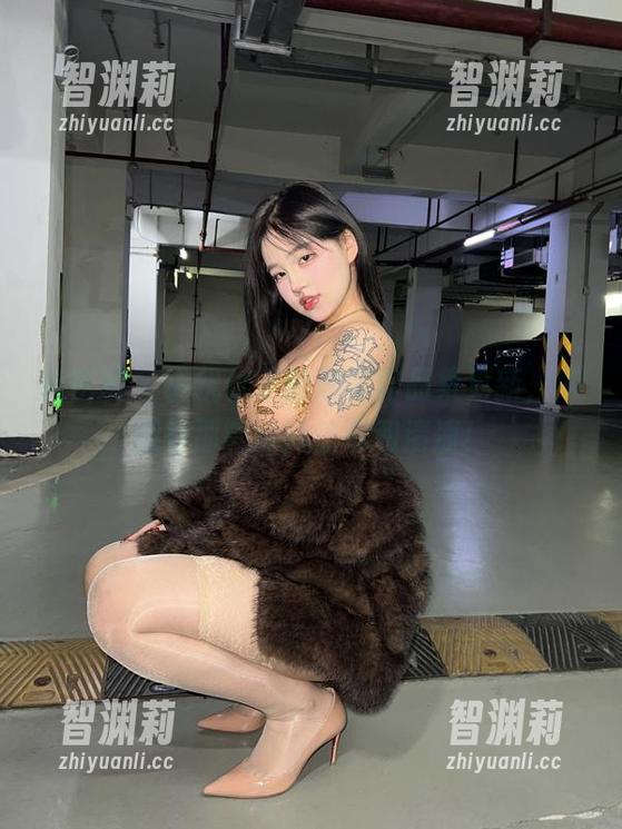 小优优子 微密圈 - 小优优子的泳装作品集更新,来感受那微妙的热烈和清凉!
