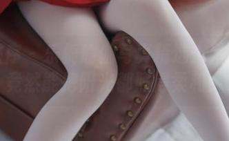 少女秩序 – 乐栀瑜伽写真精选：她的身姿竟然能把阳光都照得柔和！