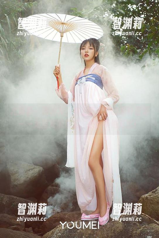 尤蜜荟-周波儿 尤蜜荟 - 周波儿,穿上皮衣后的那种感觉——无圣光的真实,原图不怕对比!