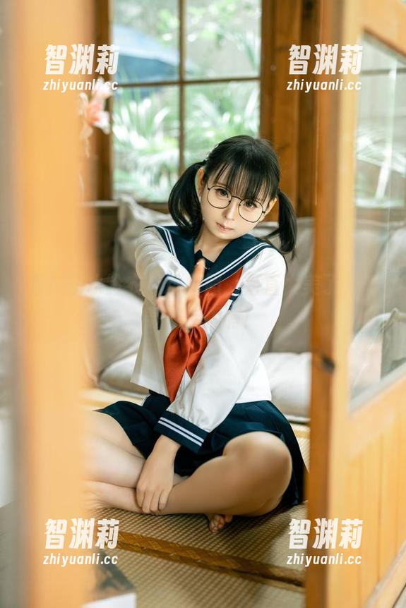 幼水铃衣 看!幼水铃衣的粉色照,简直太美了,下载才能拥有!