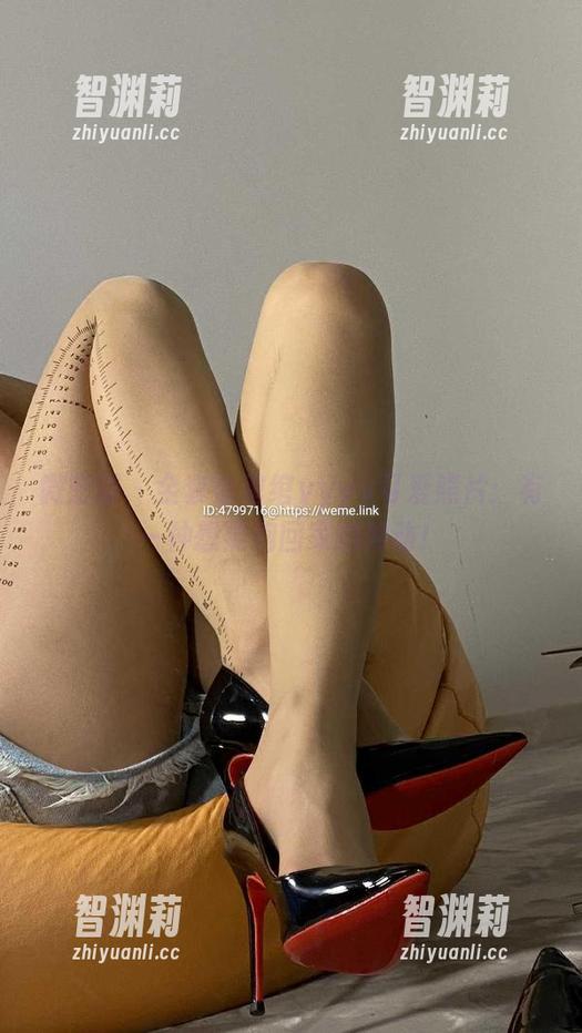 徐绾绾yyyy 微密圈 - 全套徐绾绾yyyy可爱照片:有一种想要抱回家的冲动!