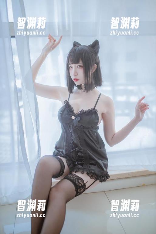 日奈娇 日奈娇最新作品来了,这次的丝袜感觉很不一样,谁来解锁一下?