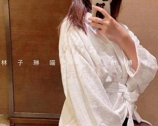 微密圈 – 林子喵Lynne连衣裙合集：无圣光也能闪耀，亮点在蕾丝背后！
