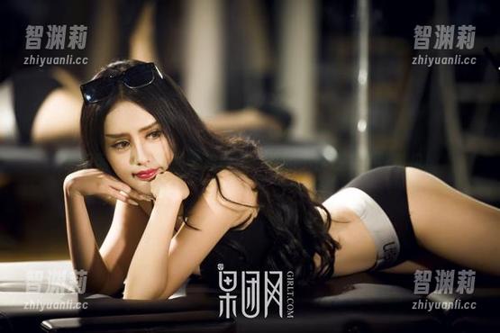 果团网 - 龚玥菲的学姐原图，真的不愧是流量收割机！