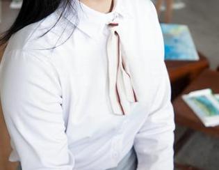 梦丝女神 – 走进灵唯的粉色迷宫：作品集分享，让心情也变得柔软起来。