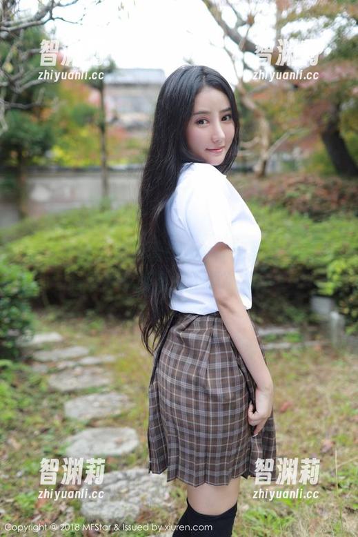模范学院-白茹雪abby 模范学院 - 白茹雪abby校园里的美图,高清得我都有点不敢直视了!
