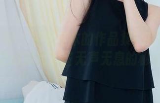 物恋传媒 – 来看嘉木的作品集！寂静的海，让我想到那些无声无息的秘密。