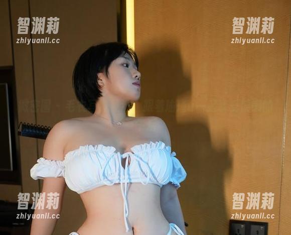 瑜瑾u 微密圈 - 毛衣写真精选:跟着瑜瑾u一起享受慵懒的午后