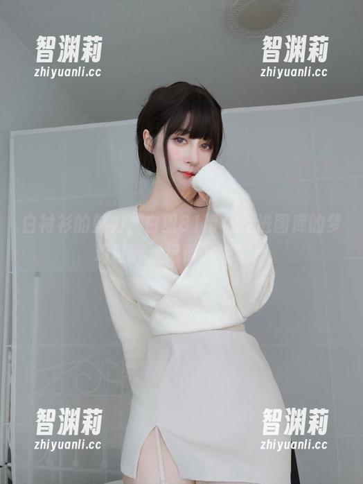 白衬衫的魅力，白银81带你走进图库的梦幻世界，记得下载哦！
