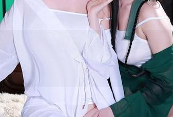 秀人网 – 红裙、阳光与夏可馨amii：壁纸合集，疗愈你的灵魂