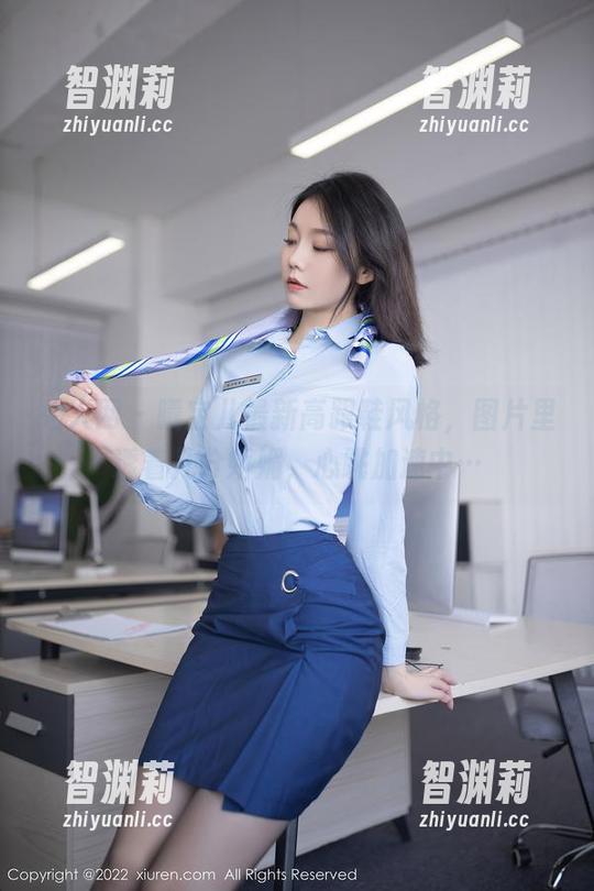 秀人网-曦宝儿 秀人网 - 曦宝儿最新高跟鞋风格,图片里透着几分娇媚,心跳加速中…