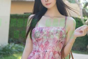 秀人网 – 原图观察：杨晨晨，性感秘书眼镜美女的无限可能性
