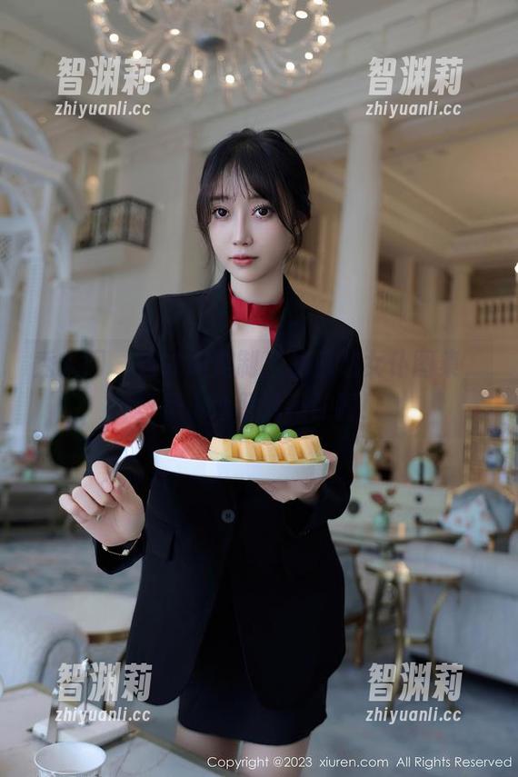秀人网-林悠悠 秀人网 - 这才叫定制,林悠悠女仆图集,真是小心肝受不住啊!