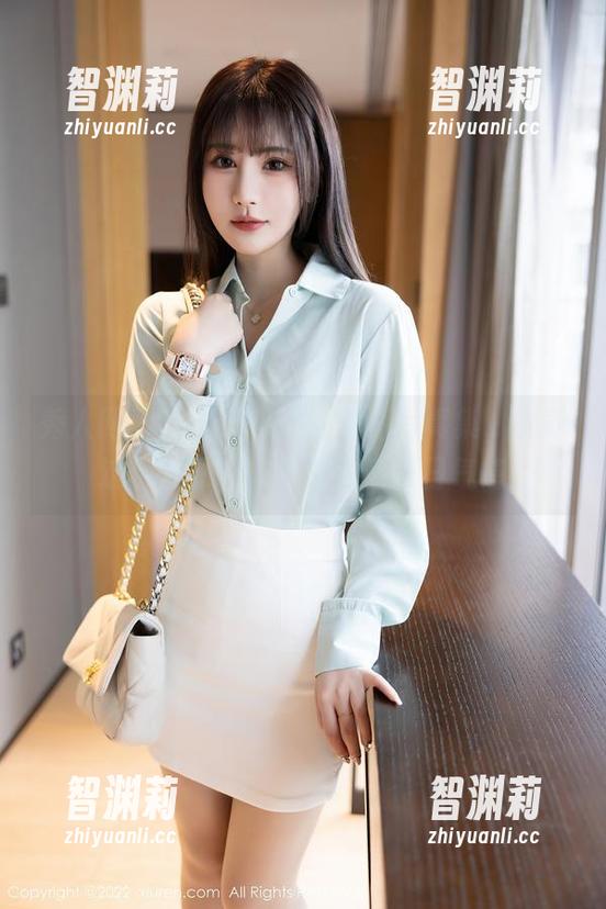 秀人网-王俪丁呀 秀人网 - 王俪丁呀的比基尼写真集,下载这份美丽,来提前感受夏日气息