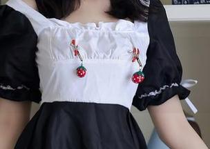秀人网 – 王雅姗是我水手服图册：我说那是风，是爱，是光随便你！