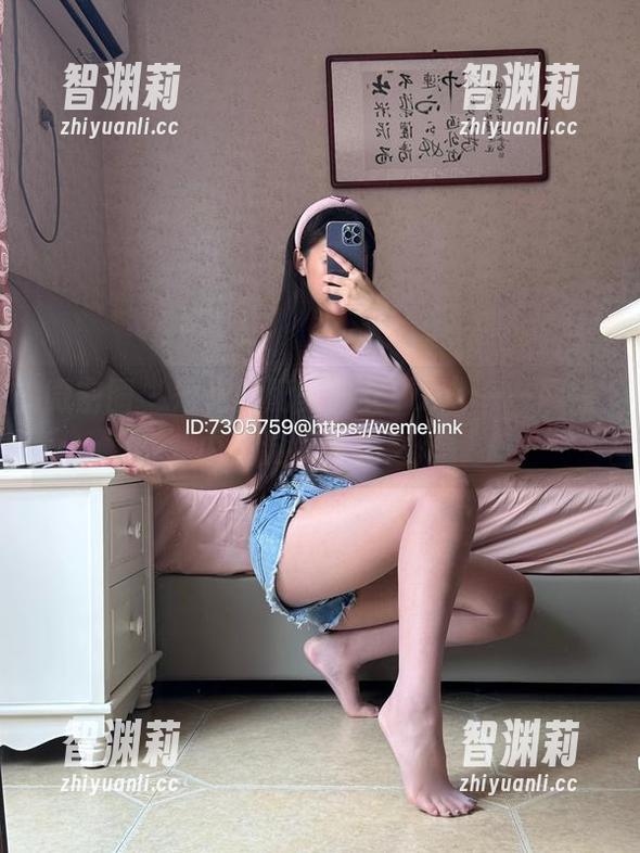 微密圈 - 短裙搭配美邵女Baby——网盘中沉淀的时光之作