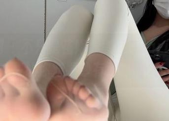 微密圈 – 不只是花嫁，脸红Dearie的写真集让你对婚纱有了新定义！