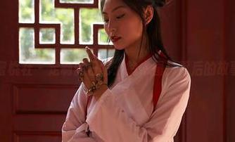 蜜桃社 – 定制的日常：铃木图片背后的故事