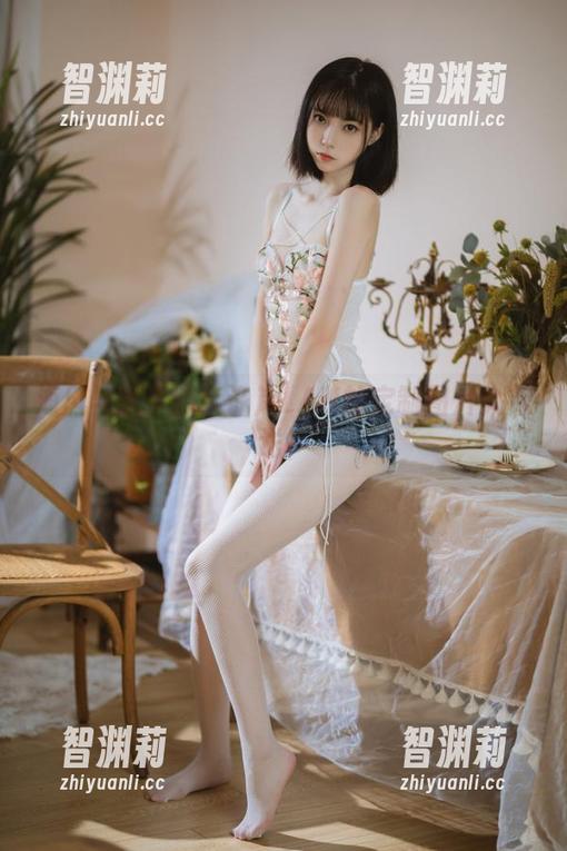 许岚LAN 海风与水手服:许岚LAN的定制图片大放送!
