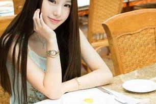 青豆客 – 免费图集：当歆小兔chobits的棉袜遇上阳光，简单又真实的美好